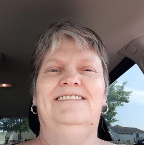 Meet your Posher, Cindy